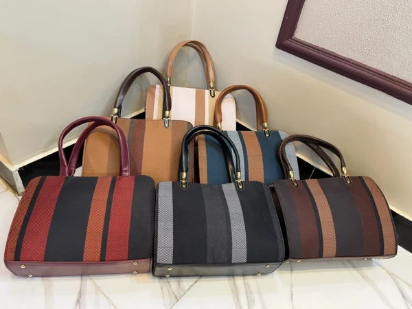 High Quality 1Pcs Shoulder Bag | Medium - Image 7