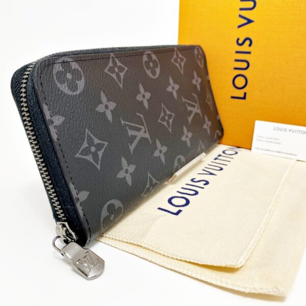 Louis Vuitton Monogram Wallet – Luxury leather wallet for women